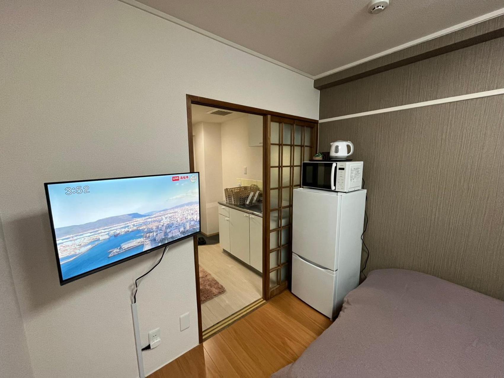 玉藻藤塚町 Apartamento Takamatsu Exterior foto